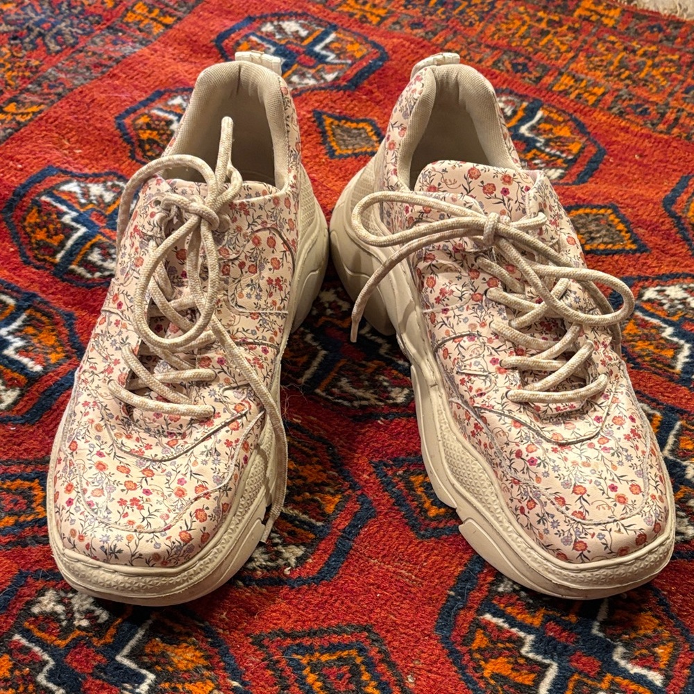 Schutz Floral Dad Sneakers